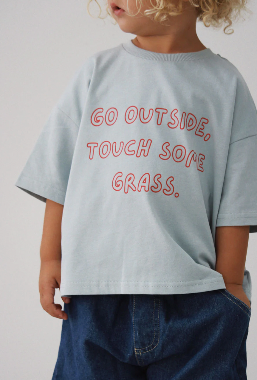 grass tee | sky