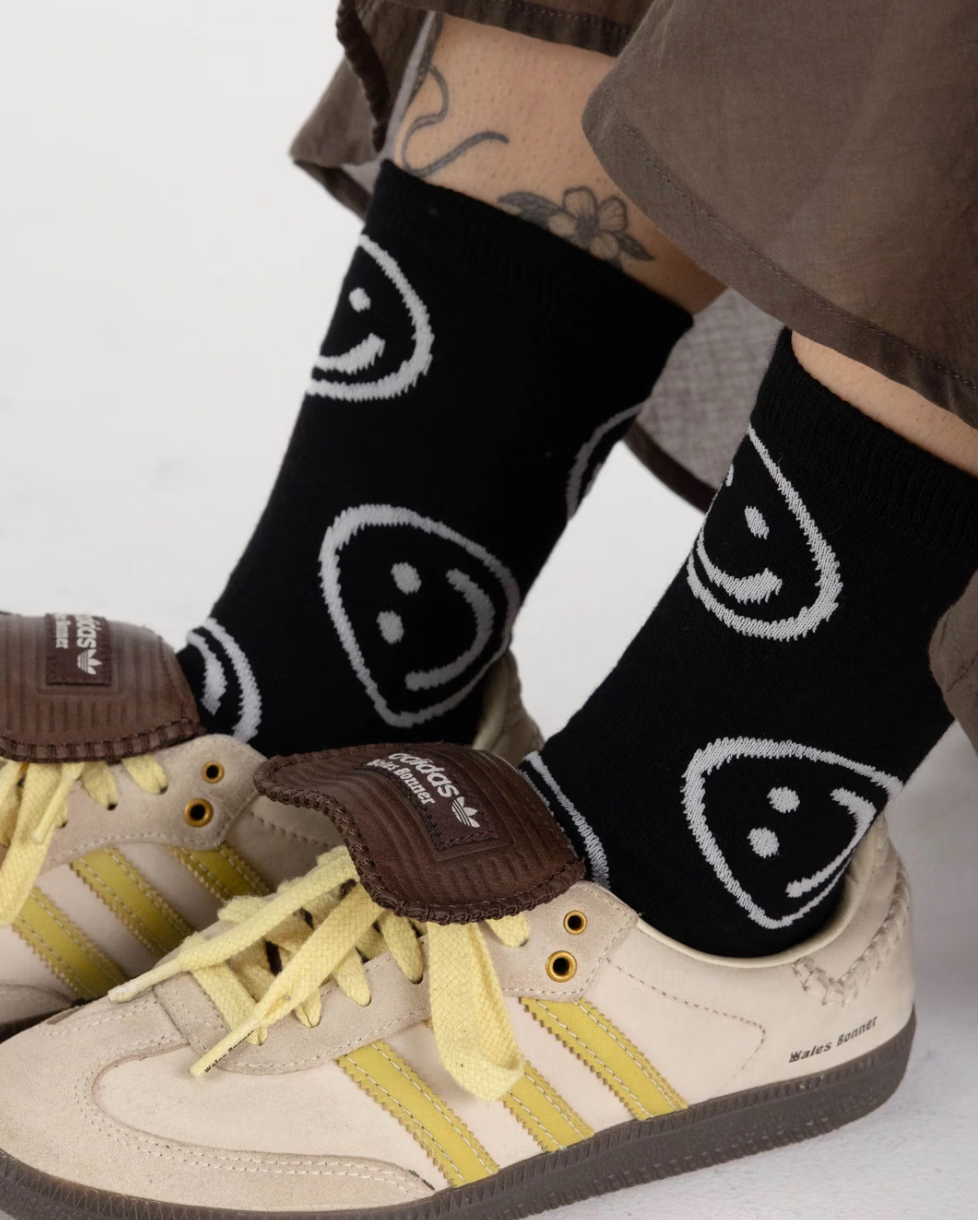 crew sock - happy faces - black