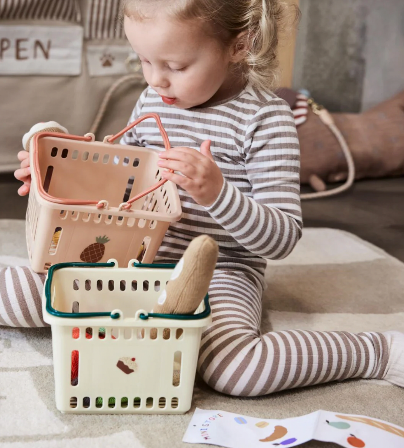 Yummy shopping basket | coral
