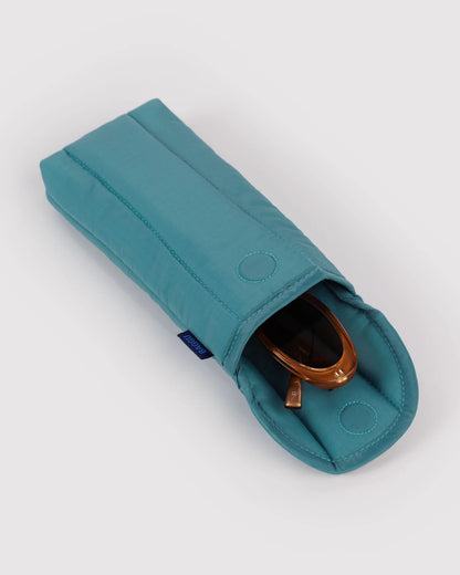 Puffy glasses sleeve | peacock