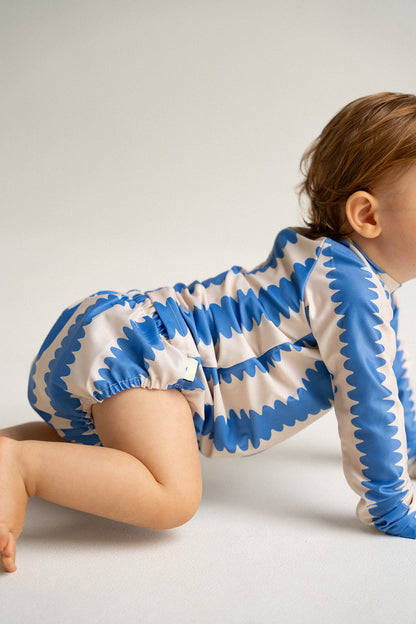 re-usable swim nappy | blue wobble