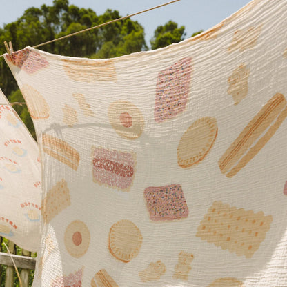 Bickie break organic swaddle