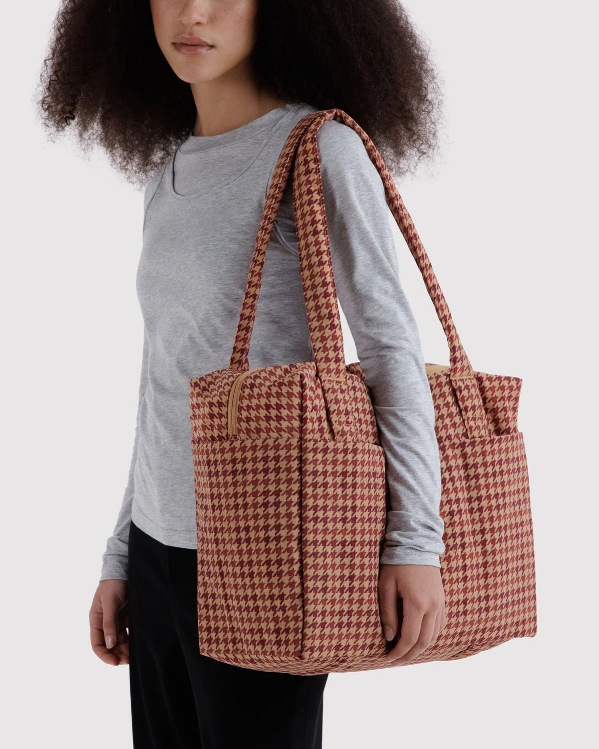 Small cloud carry on | tan houndstooth