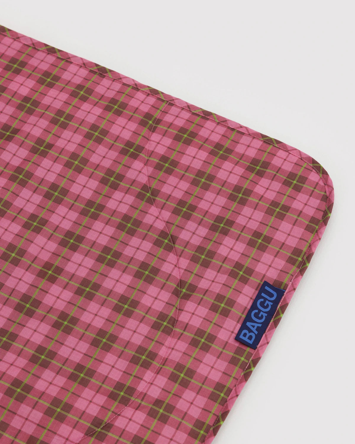 Puffy picnic blanket | Azalea Pink Tartan