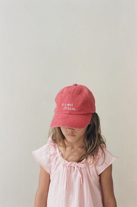 Sit and Dream Cap | Red