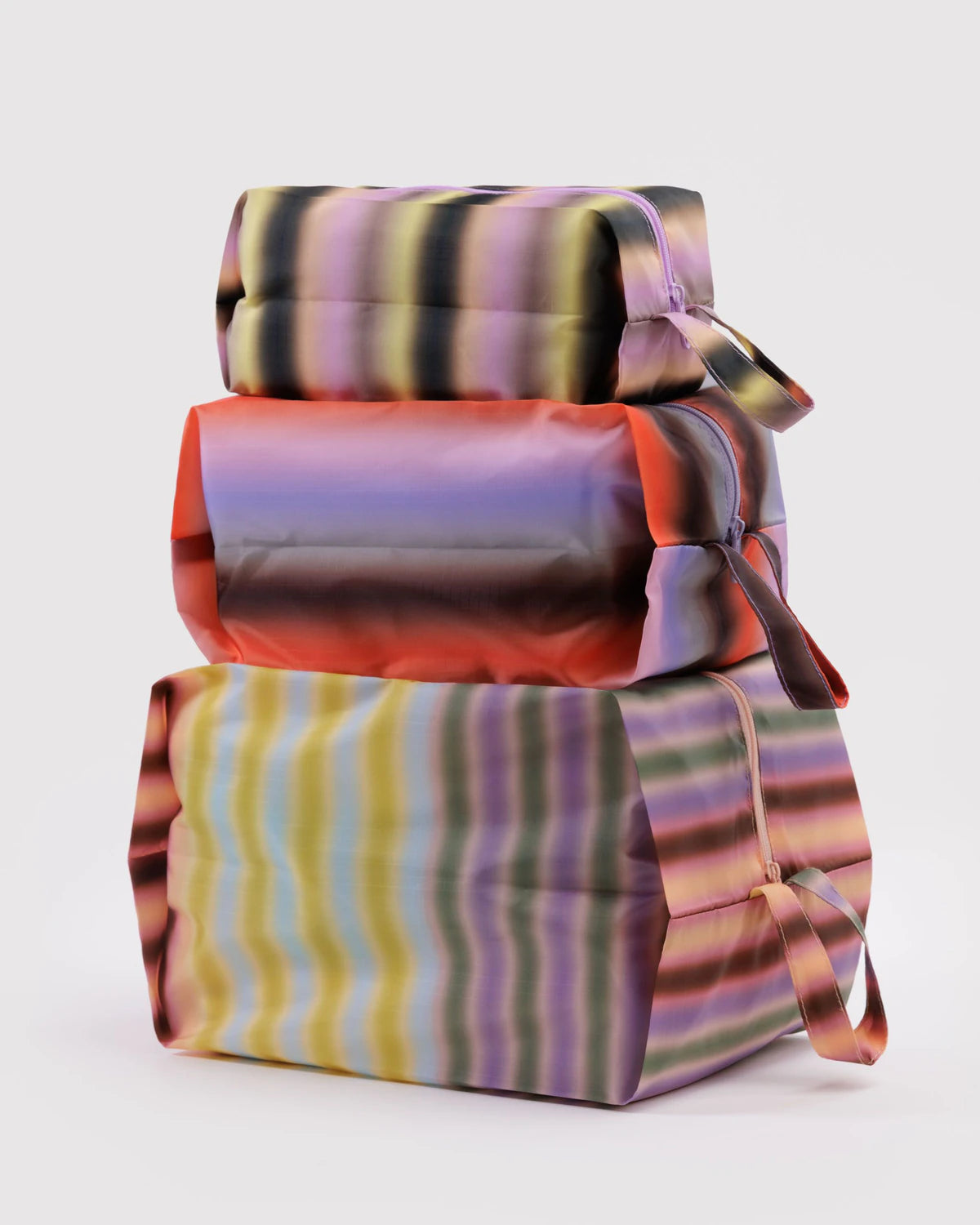 3D Zip Set | gradient stripes