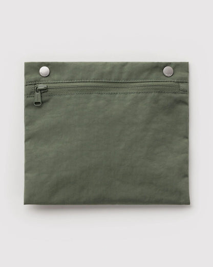Small cloud carry on | caper