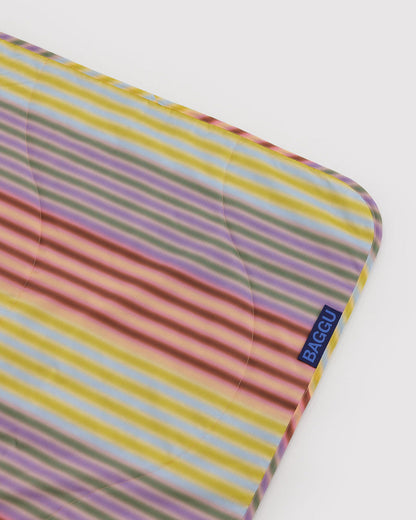 Puffy picnic blanket | gradient stripe multi