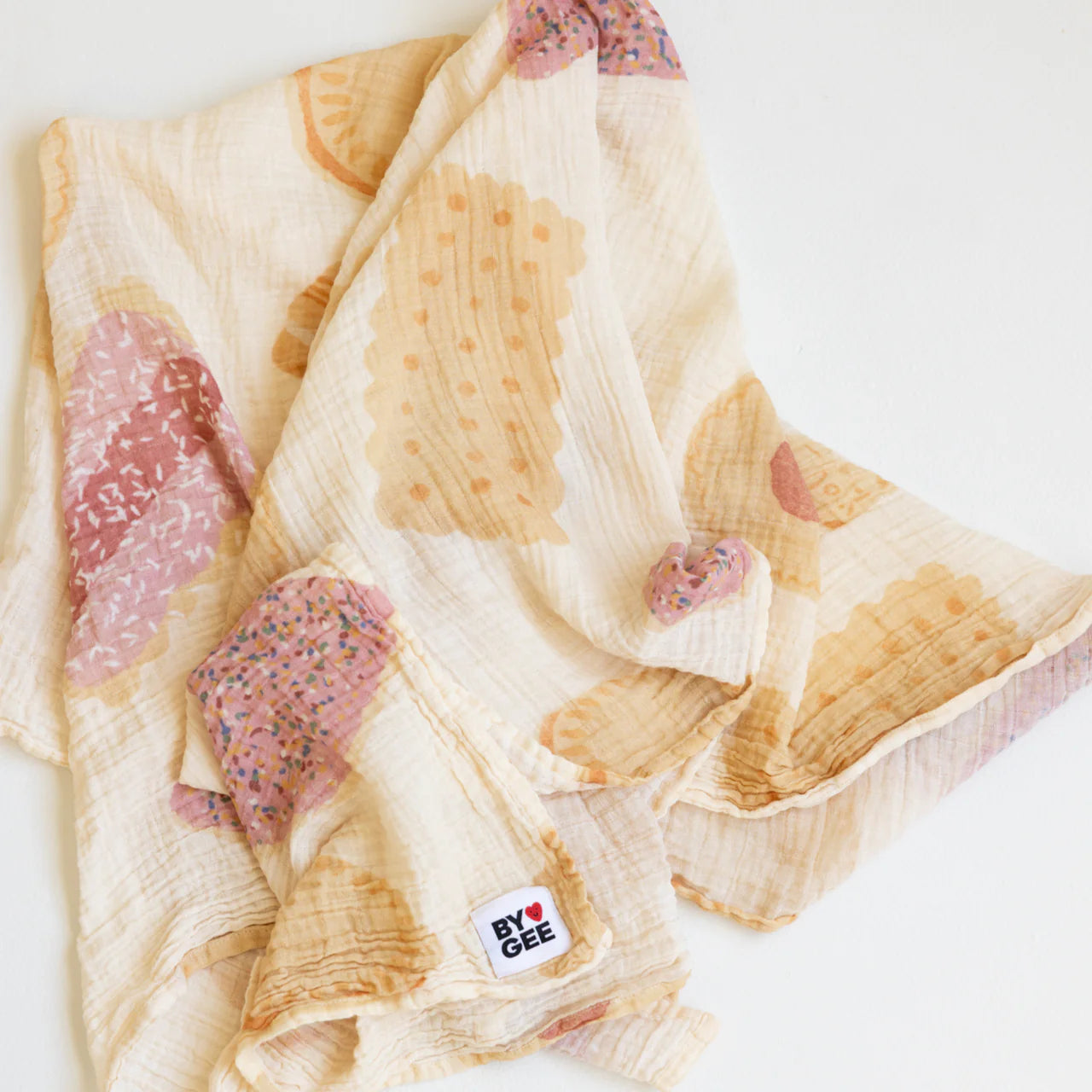 Bickie break organic swaddle