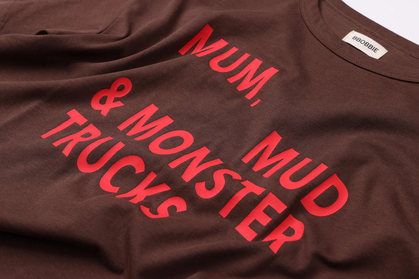 mum, mud and monster trucks tee | brown/red
