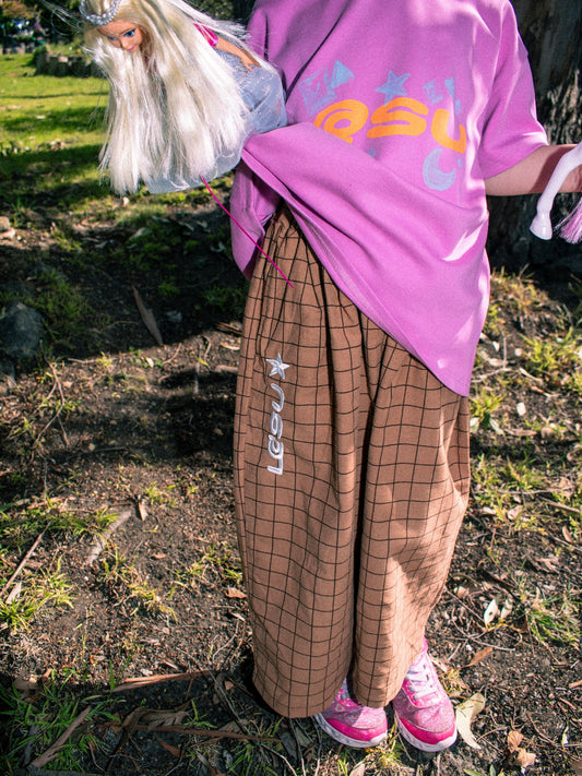 Zippy Pants in Warm Beige