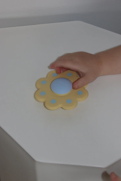 Flower spinner | lemon fizz