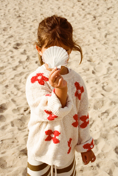 Knitted post pullover