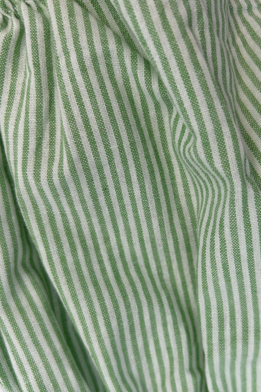 Stripey bloomer | apple