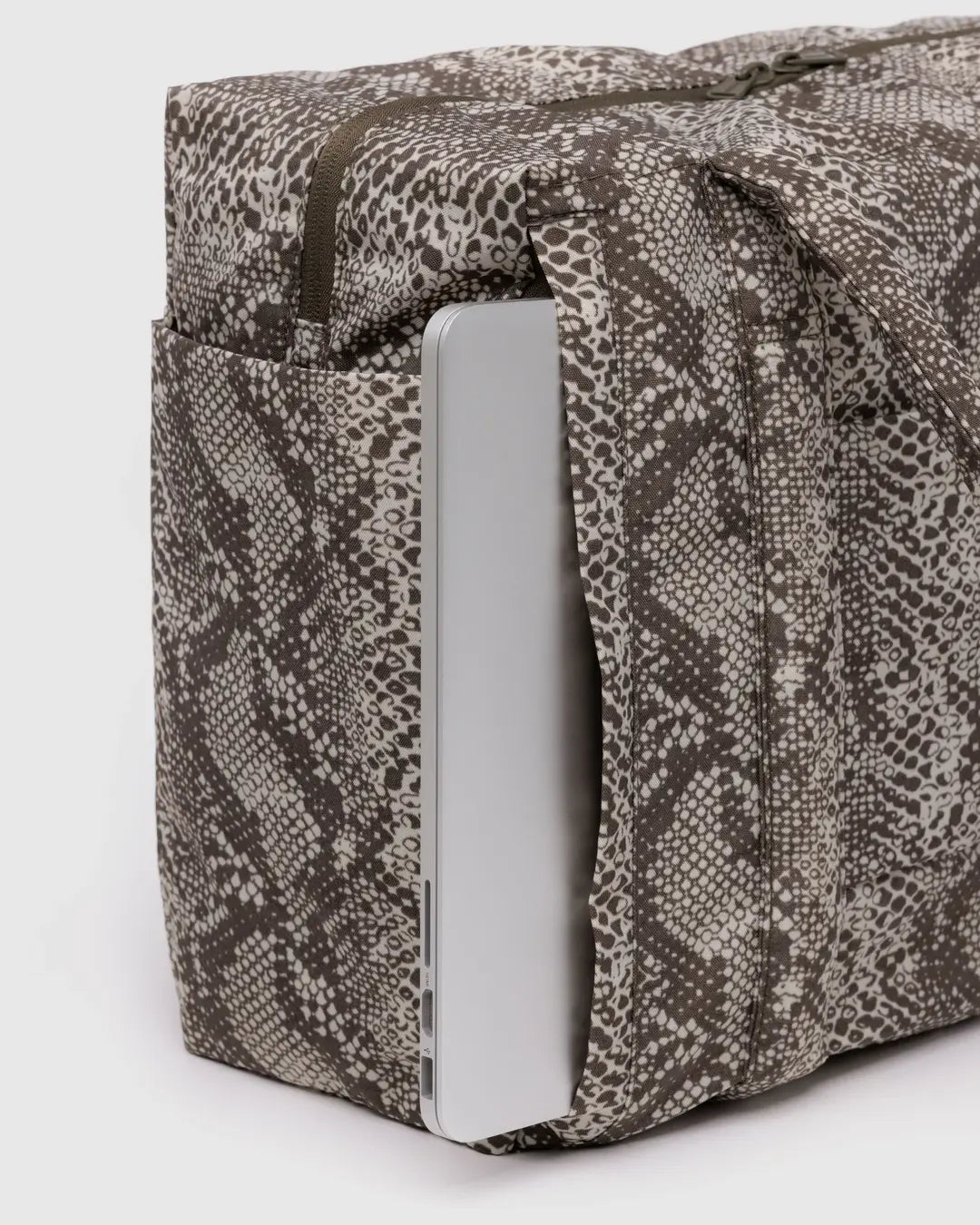 Small cloud carry on | snakeskin