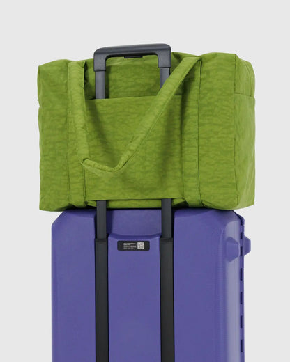 Cloud carry on | Green juice
